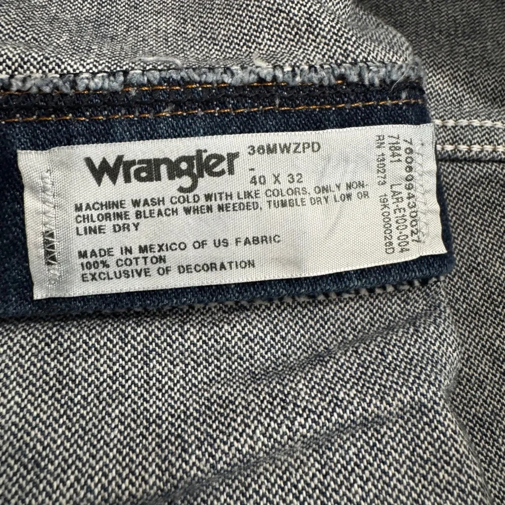 Wrangler 36MWZ Cowboy Cut Slim Fit Jeans Mens 40x32 Blue Indigo Denim 36MWZPD